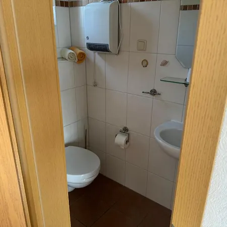 Apartman Ferienhaeuser Im Ostseebad *